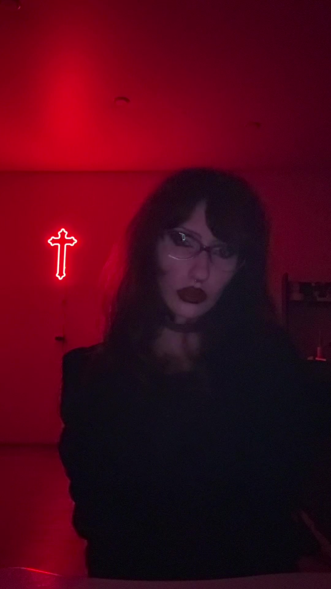 @🧛🏻&zwj;♀️