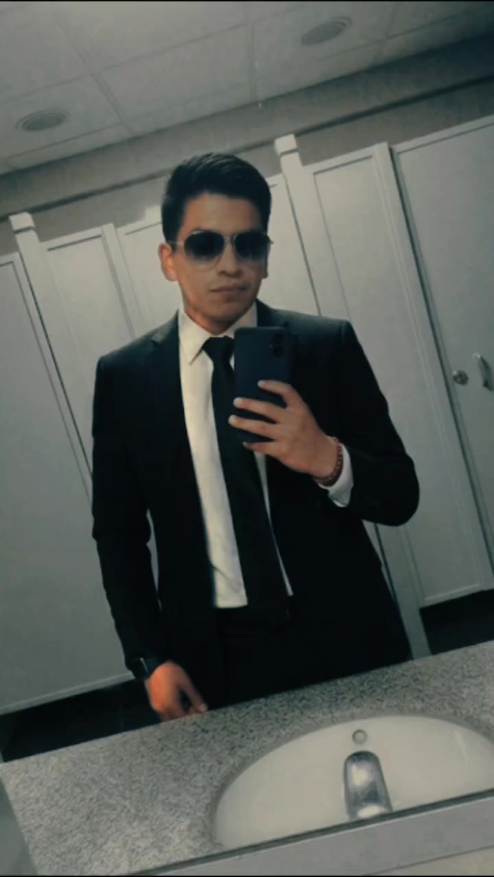 @J J N 😍😎