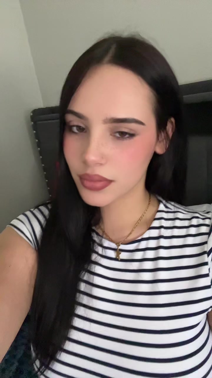 @𝒦 𝒾 𝒶 𝓇 𝒶 🌹
