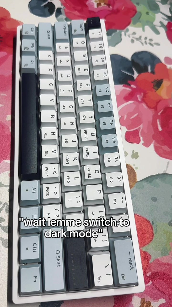 @MrsV✨Corporate Girly✨Keeb ❤️er