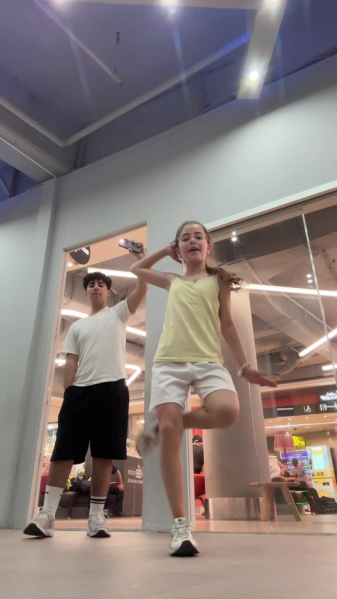 @ALISA DANCING QUEEN