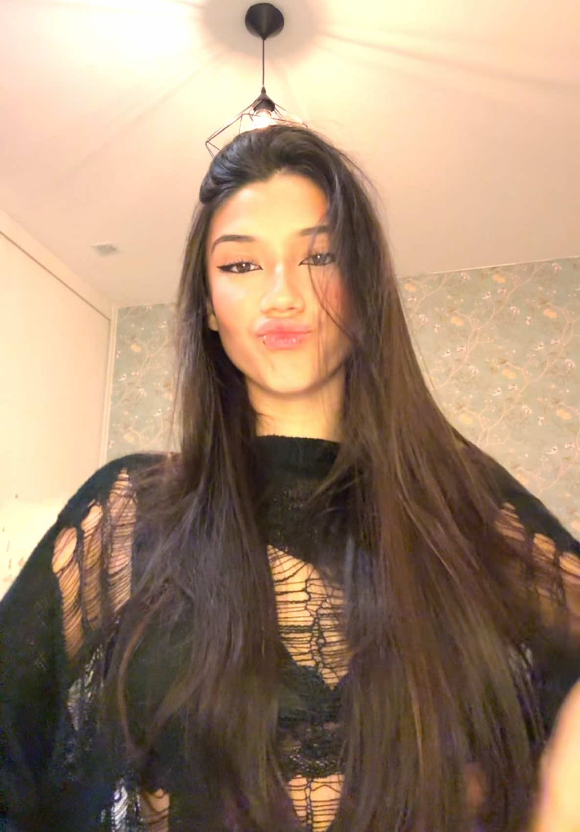 @Liv