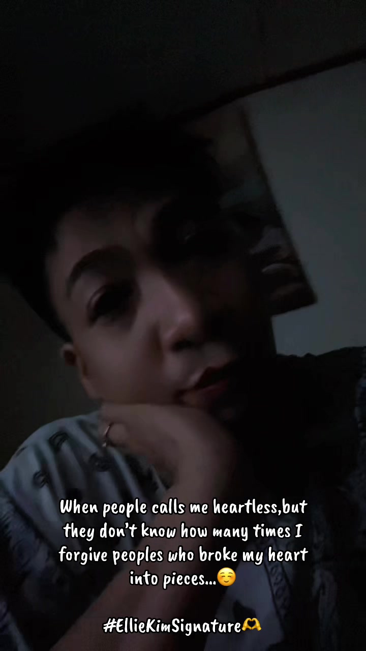 @EllieKimSignature🏳️&zwj;🌈