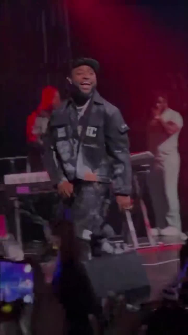@𓆩𝚈𝙾𝚄𝙽𝙶 𝔻𝔸𝕍𝕀𝔻𓆪♬⋆