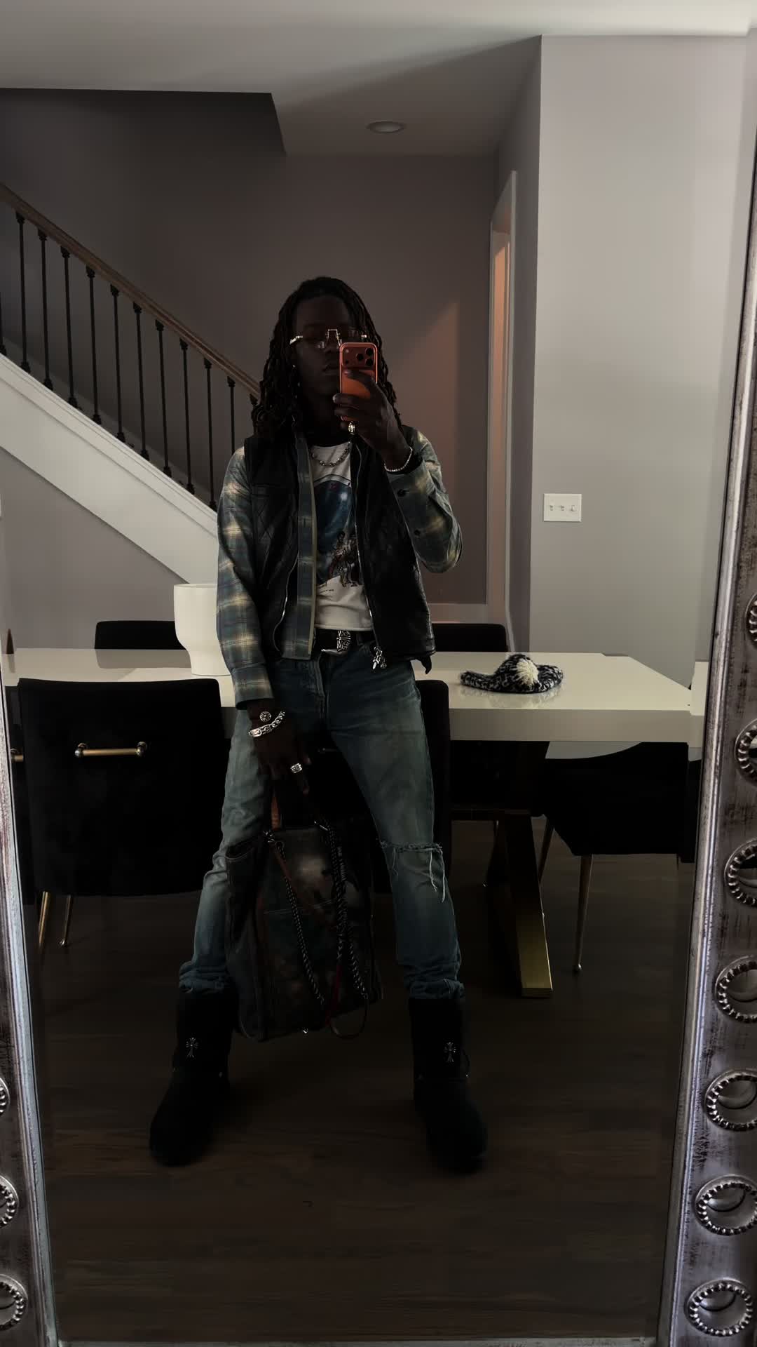 @lu