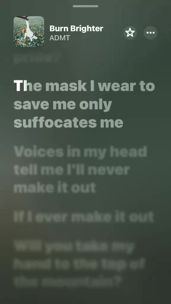 @Emotional Lyrics💔