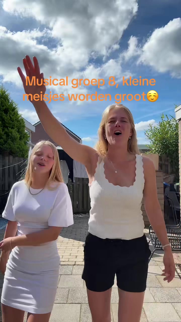 @🥳Miranda🥳
