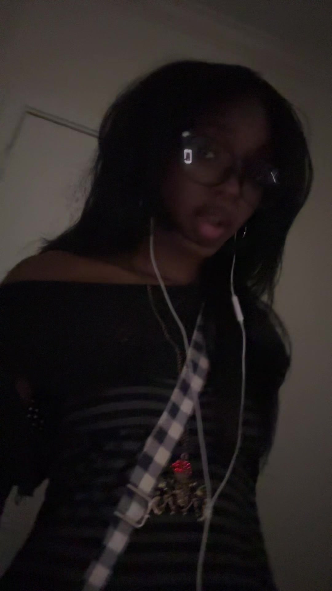 @Imnotaliveᶻ 𝗓🍃
