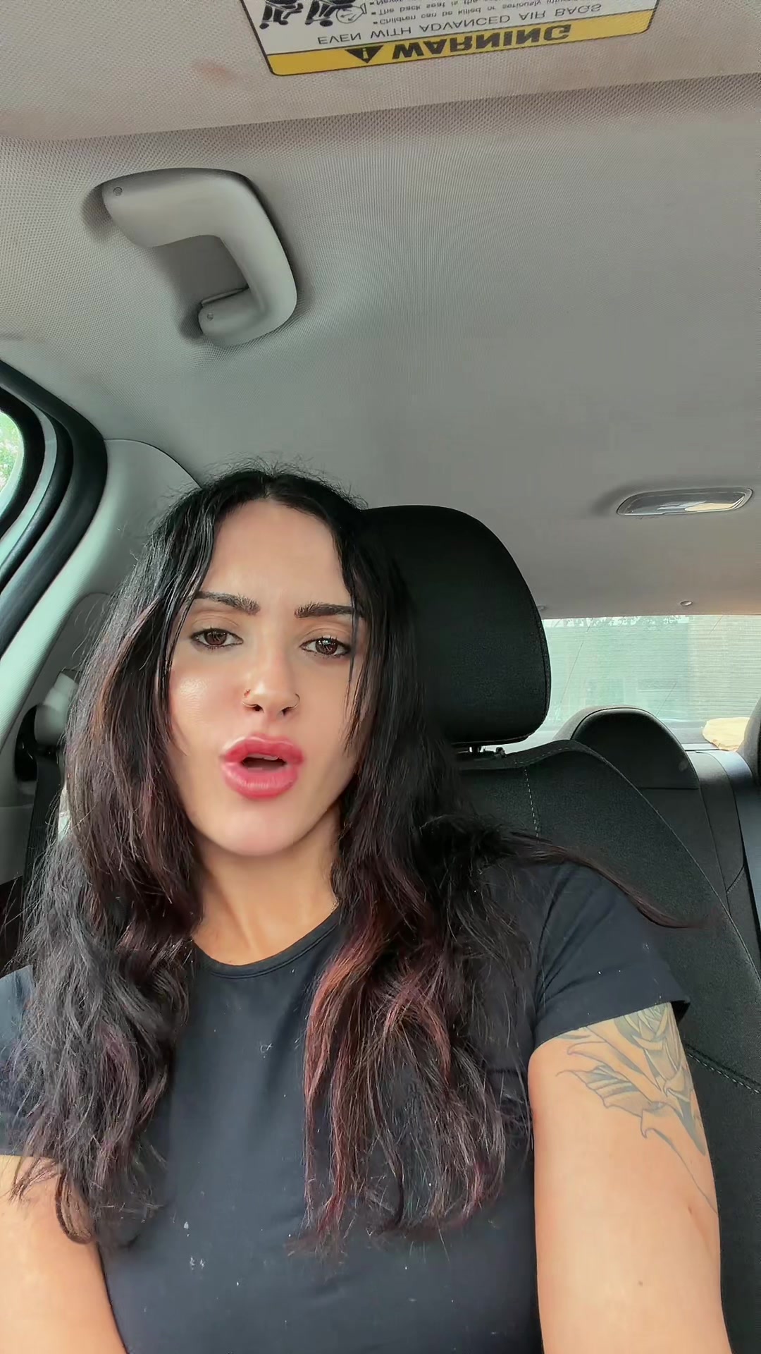 @zarinabae