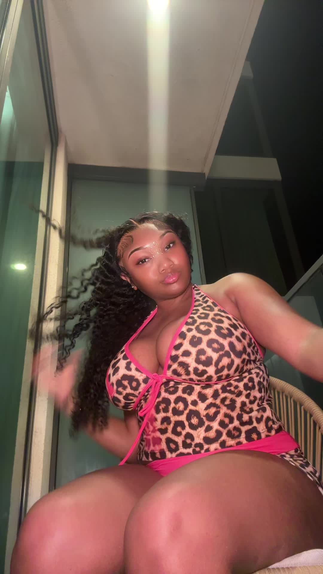@iamkinshay