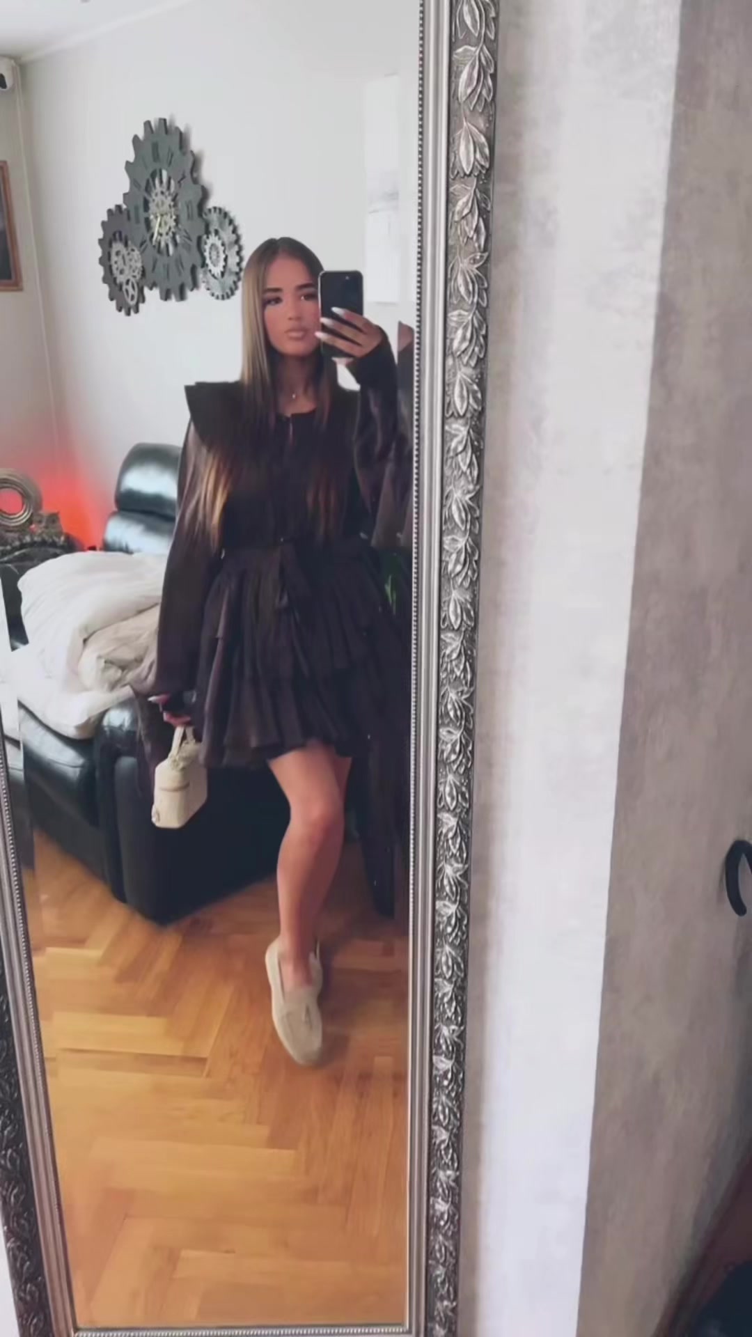@A Ž