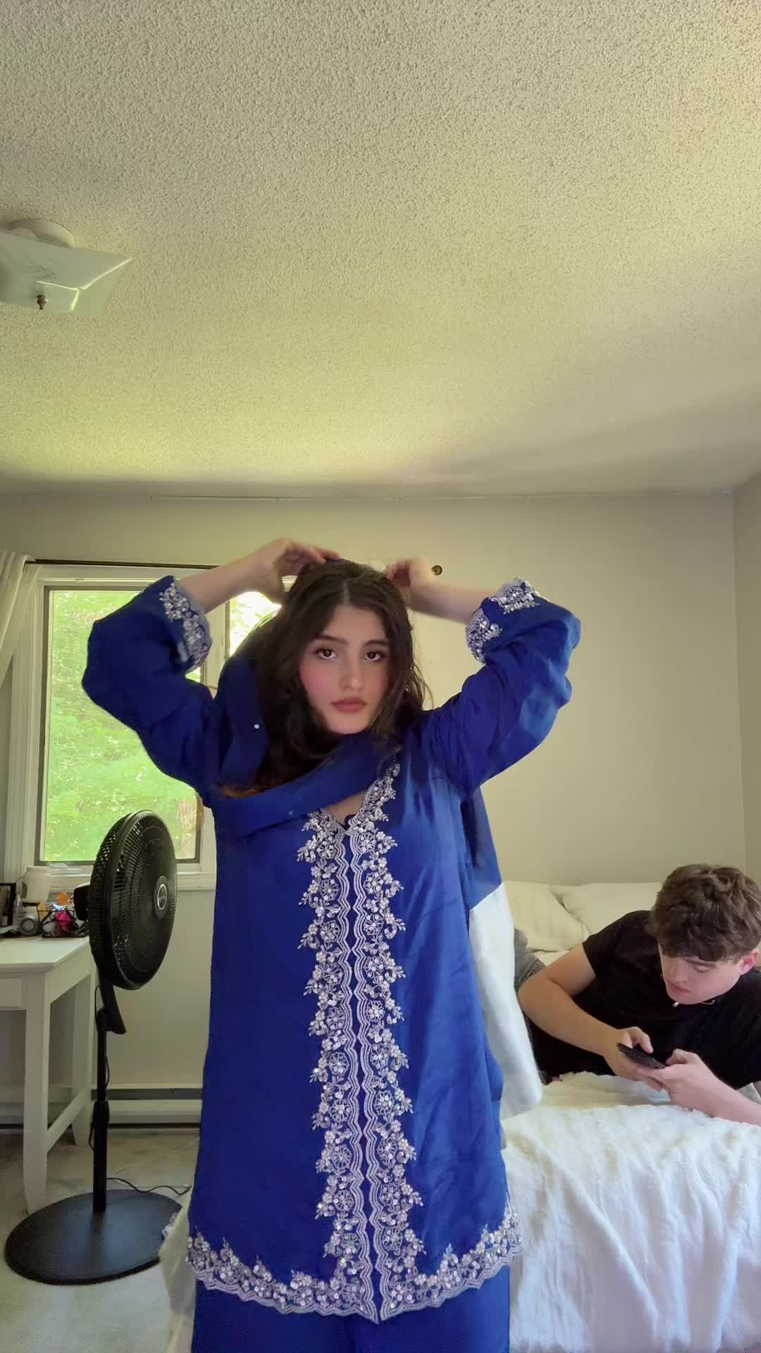 @pakistanikira