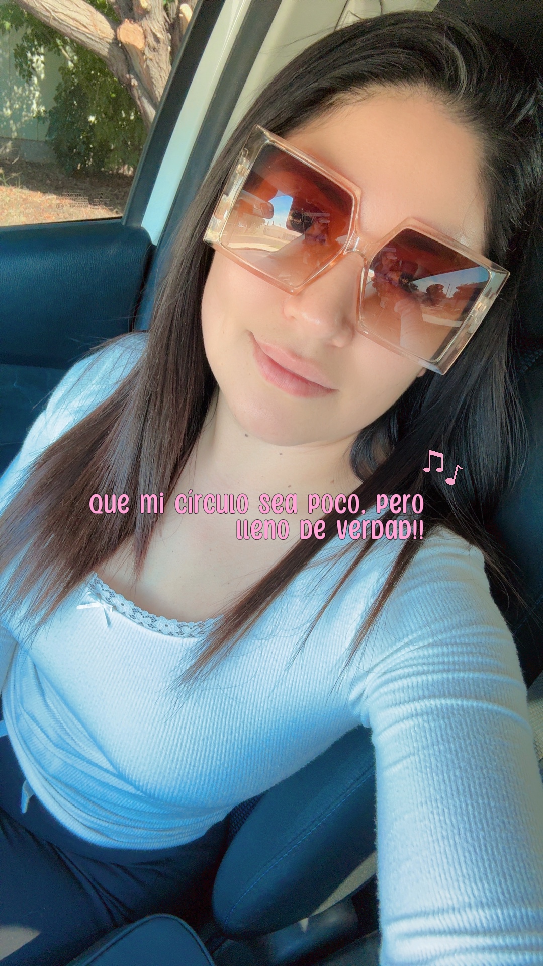 @Paola