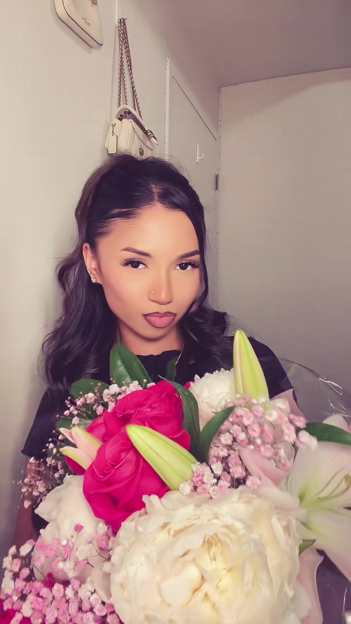 @𝒮
