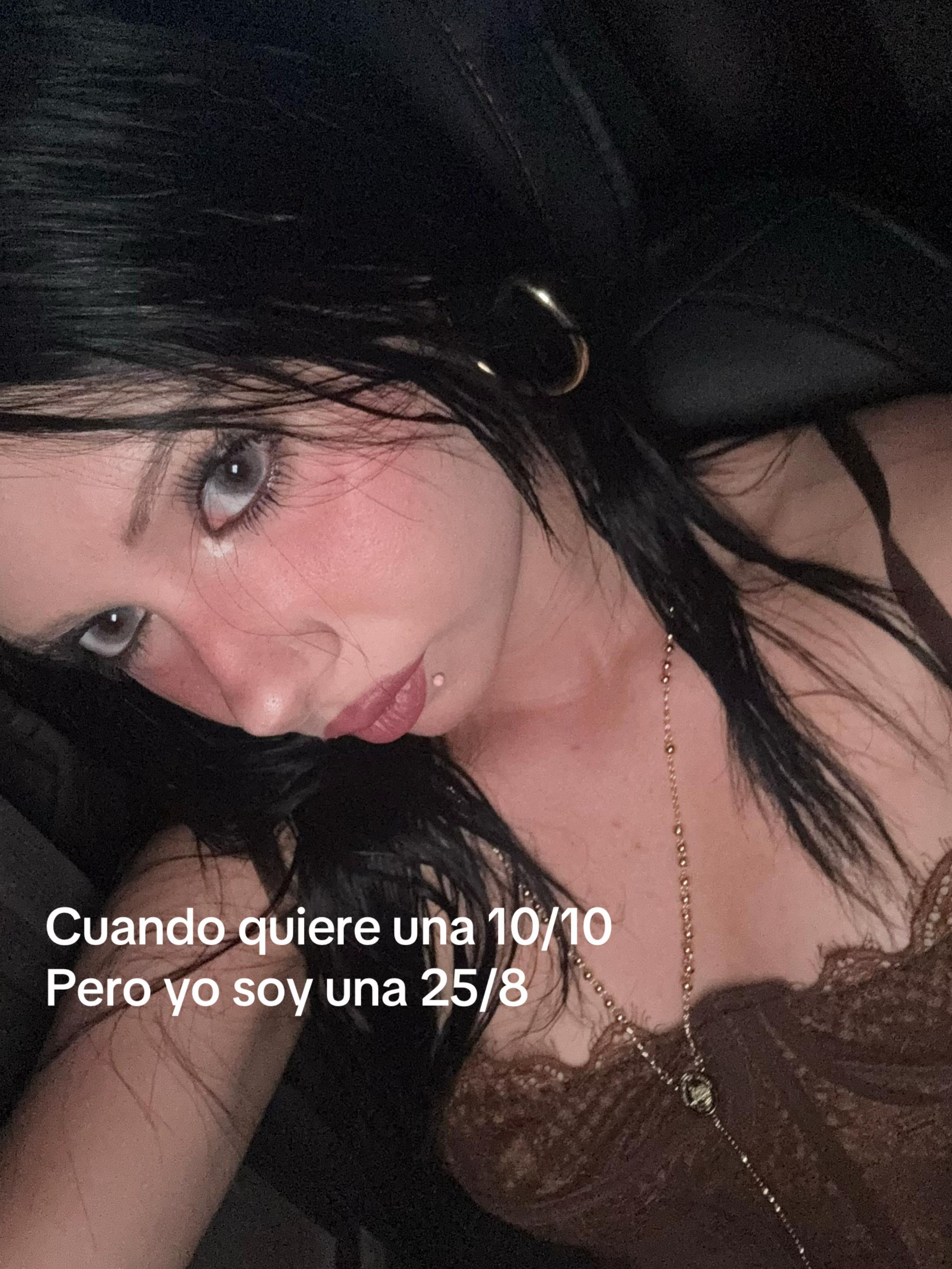 @nicole