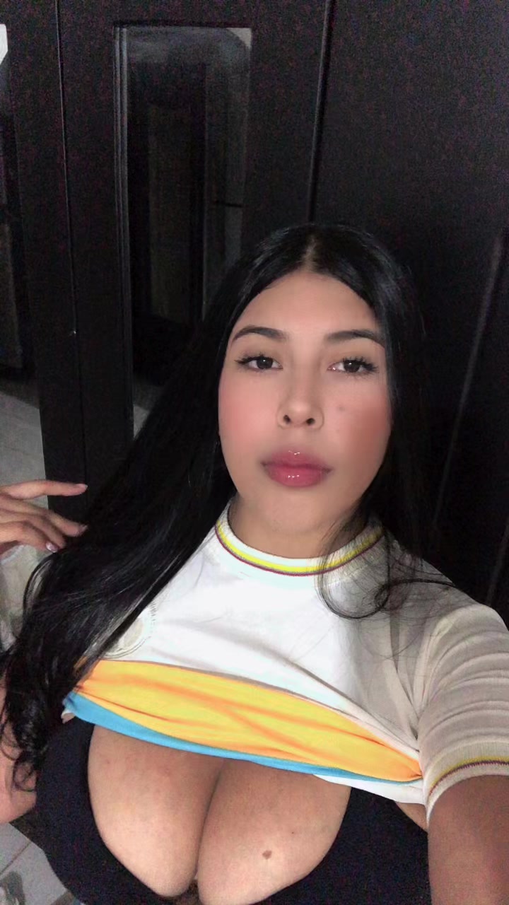@Valentina G😻