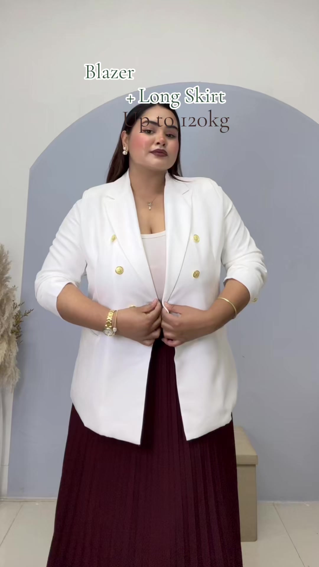 @Curvy essentials