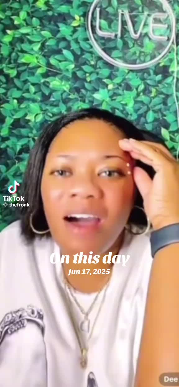 @🧨Dee Lashay🧨🤘🏾💅🍹🇺🇸