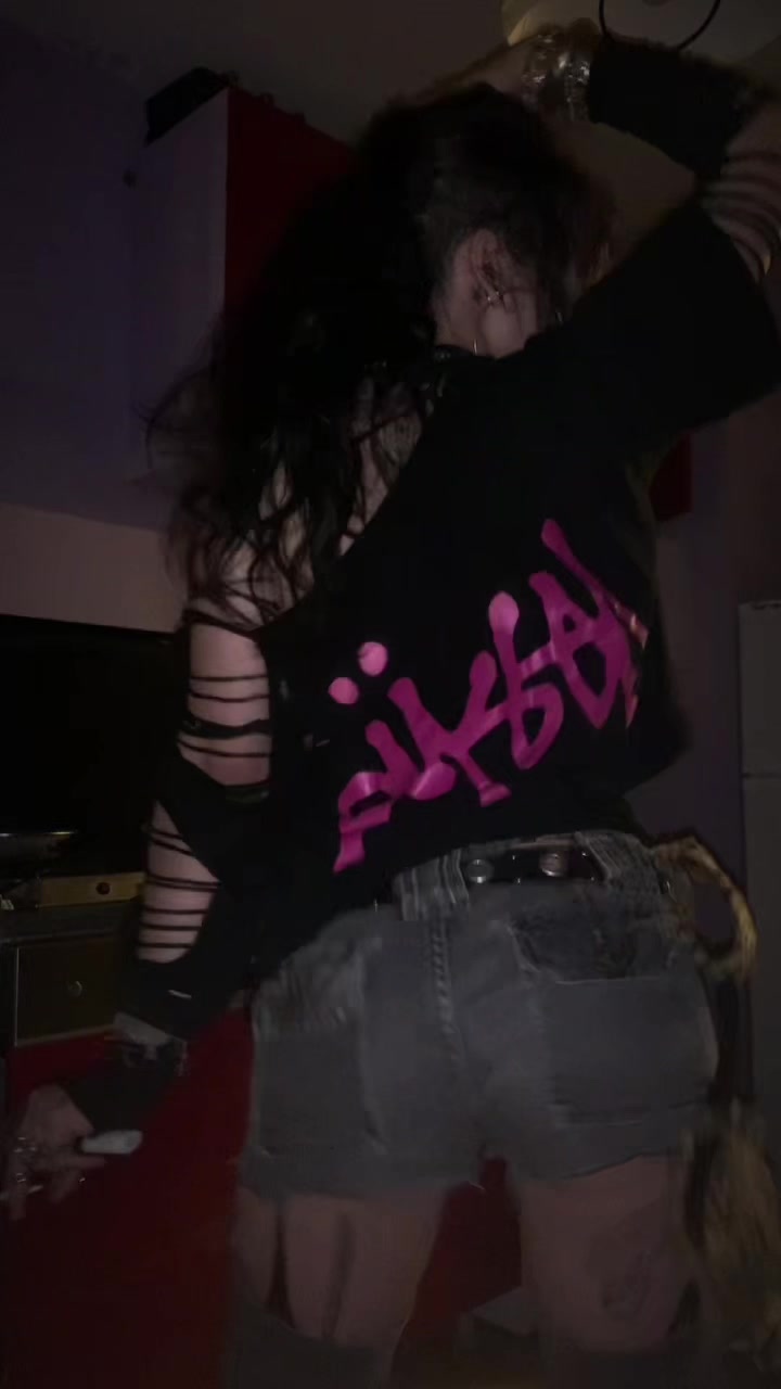 @.𝔰𖤐1𝔨0.