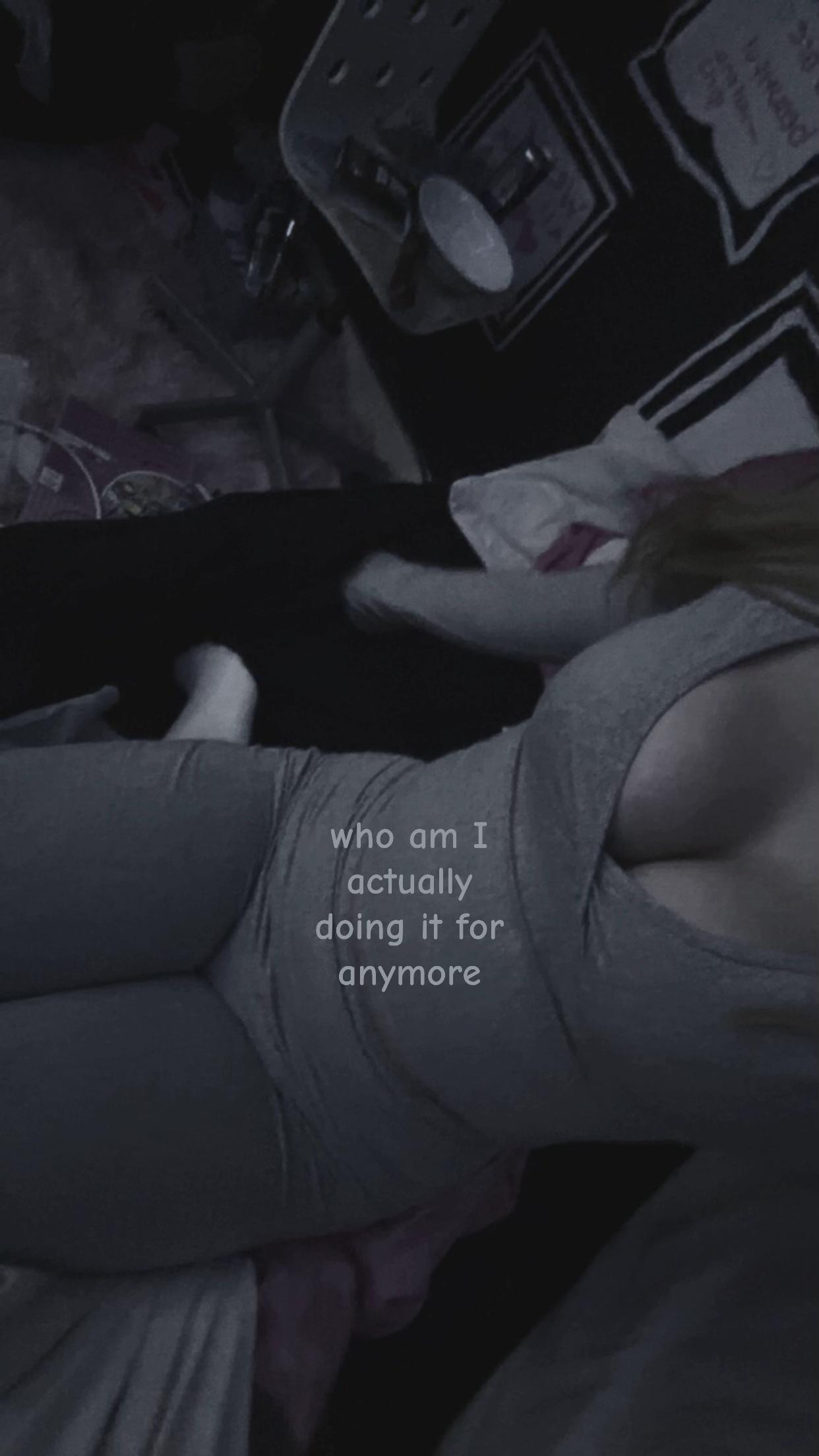 @𝚜𝚞𝚎💋