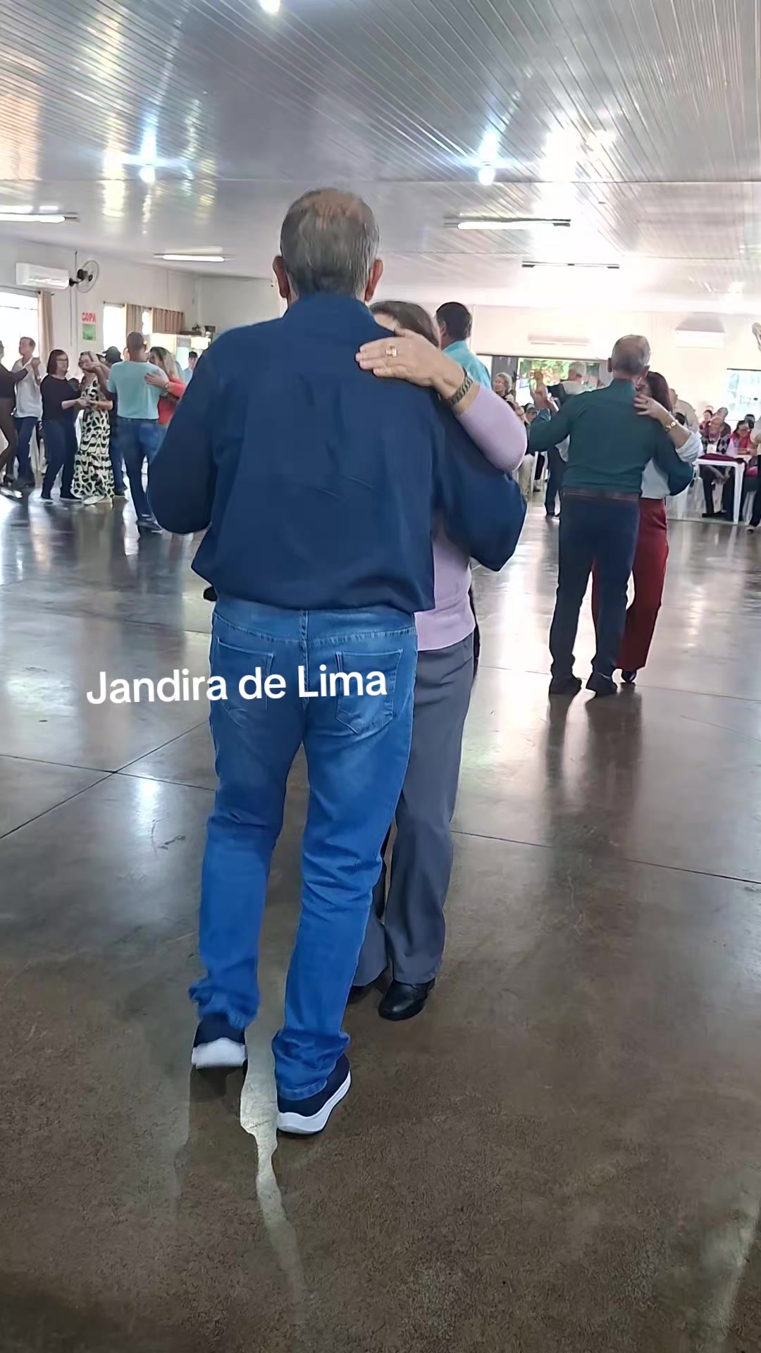 @Jandira