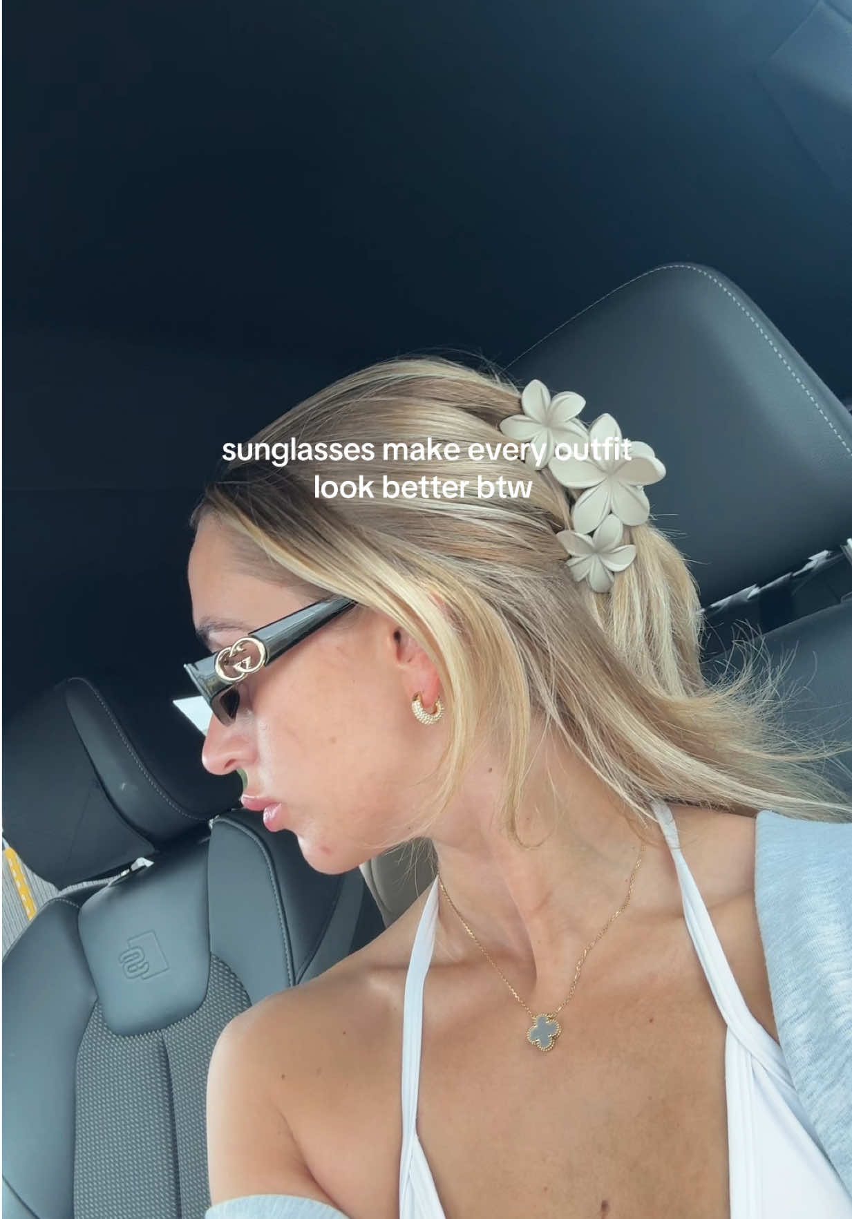 @Blousy
