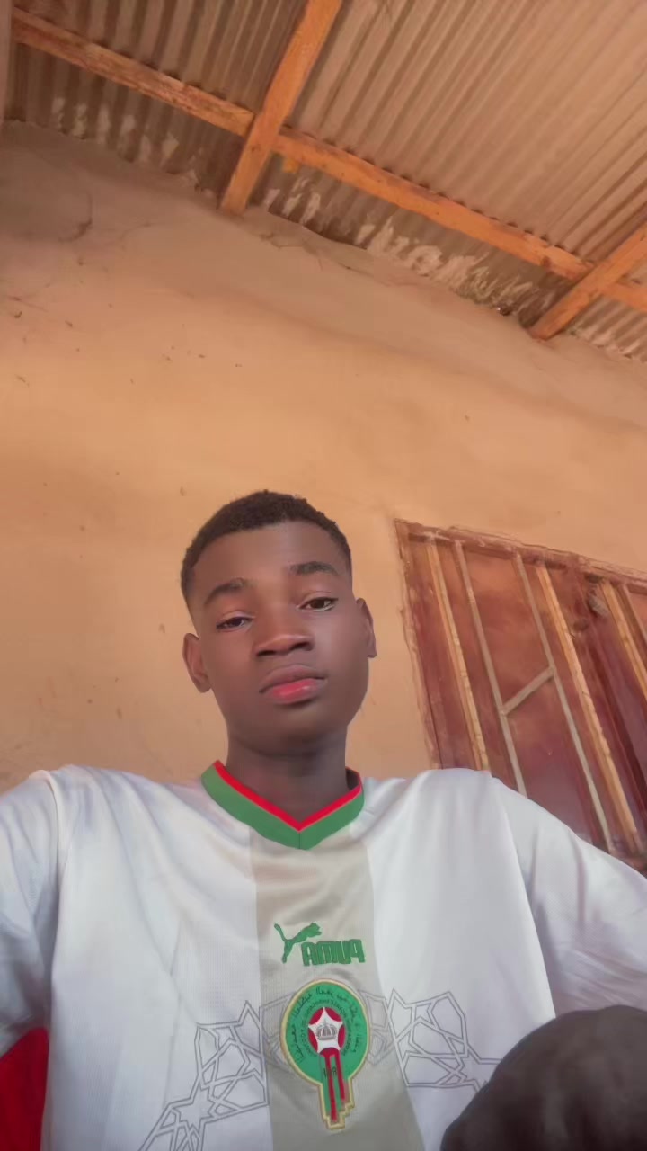@𝘚𝘢𝘯𝘰𝘶𝘴𝘴𝘢 𝘣𝘹𝘴𝘴 🇬🇳