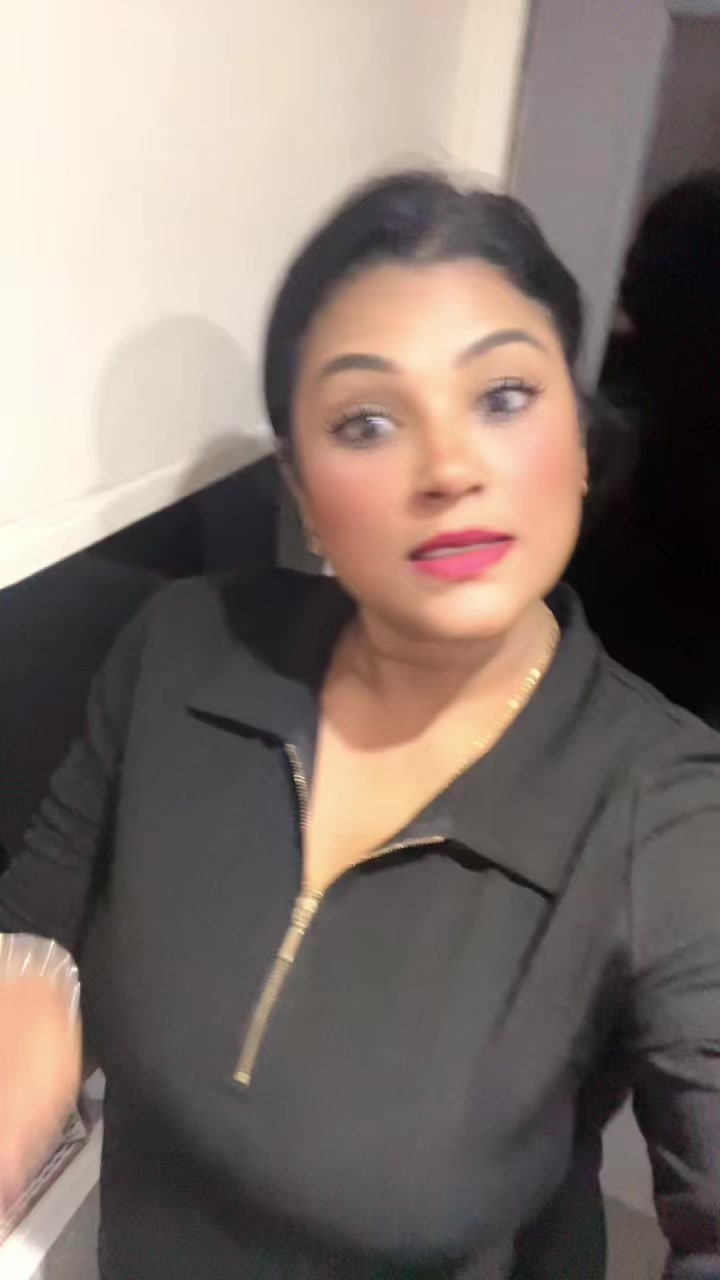 @roshni  sharma