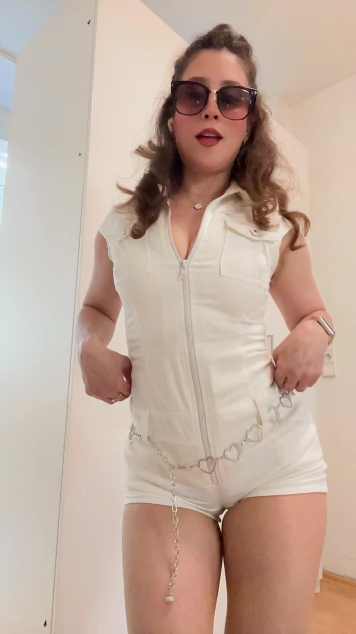 @Isabelita
