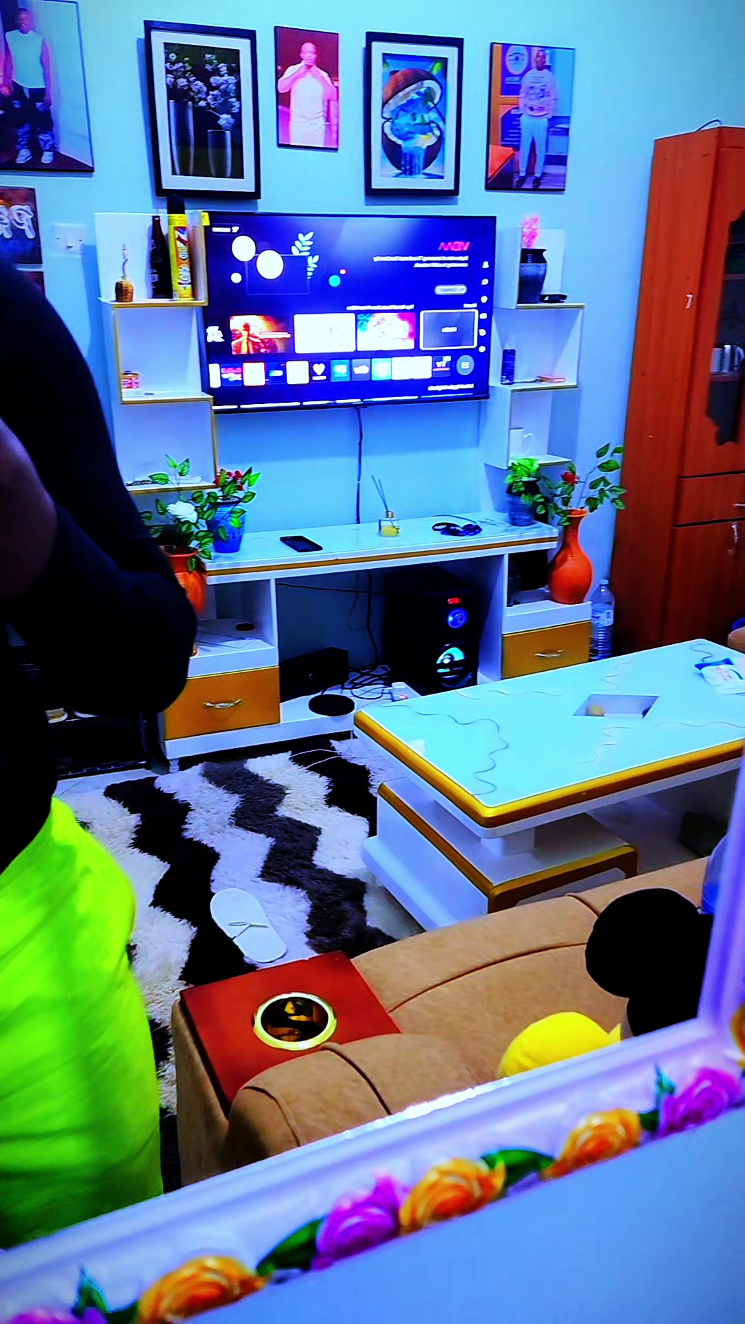 @Yuri Arnold