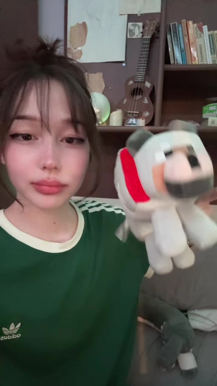 @Akichi