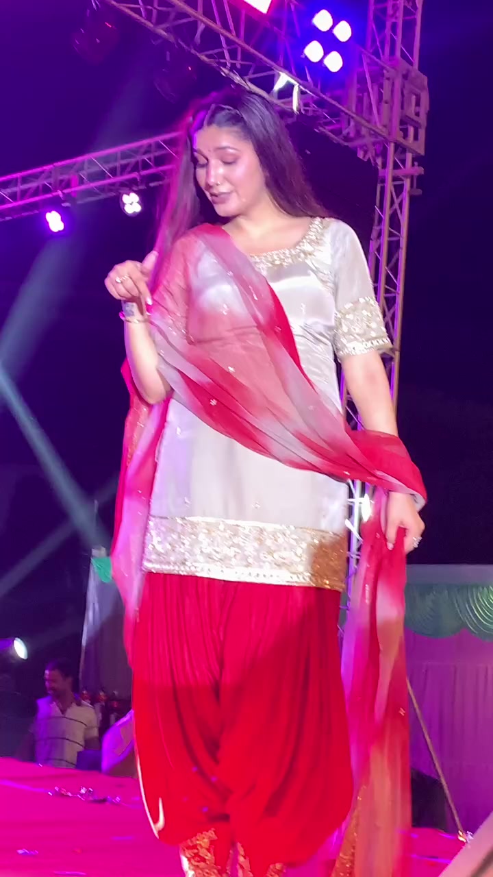 @sapna choudhary