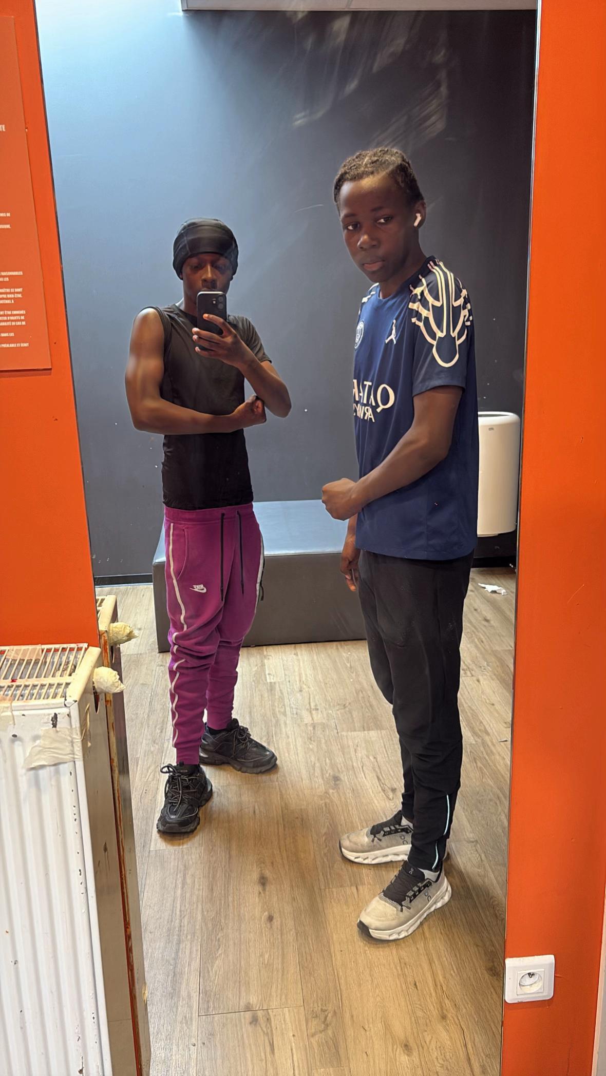 @KLN_93z😶&zwj;🌫️🇸🇳