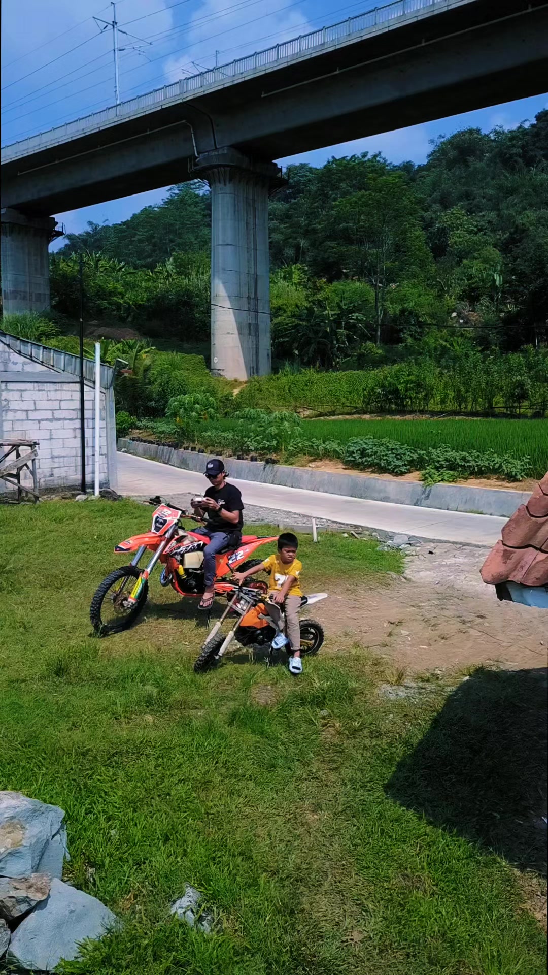 @PEUYEUM BANDUNG