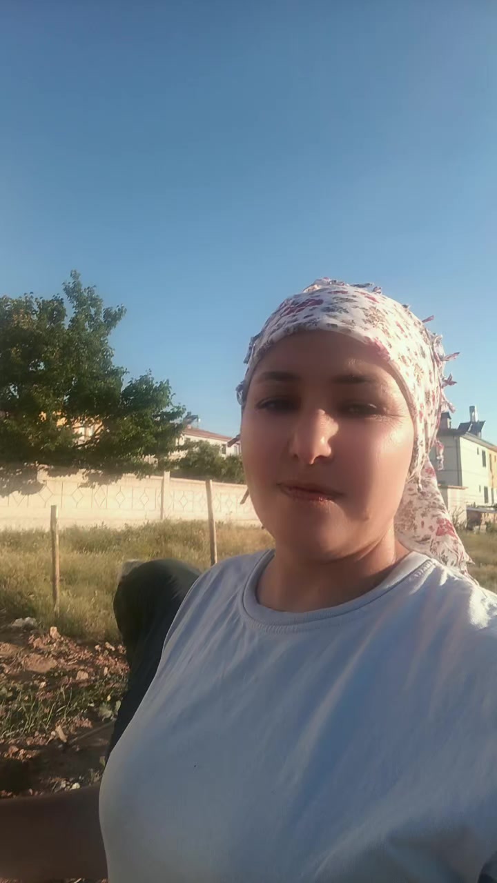 @zeynep g&ouml;b&uuml;t