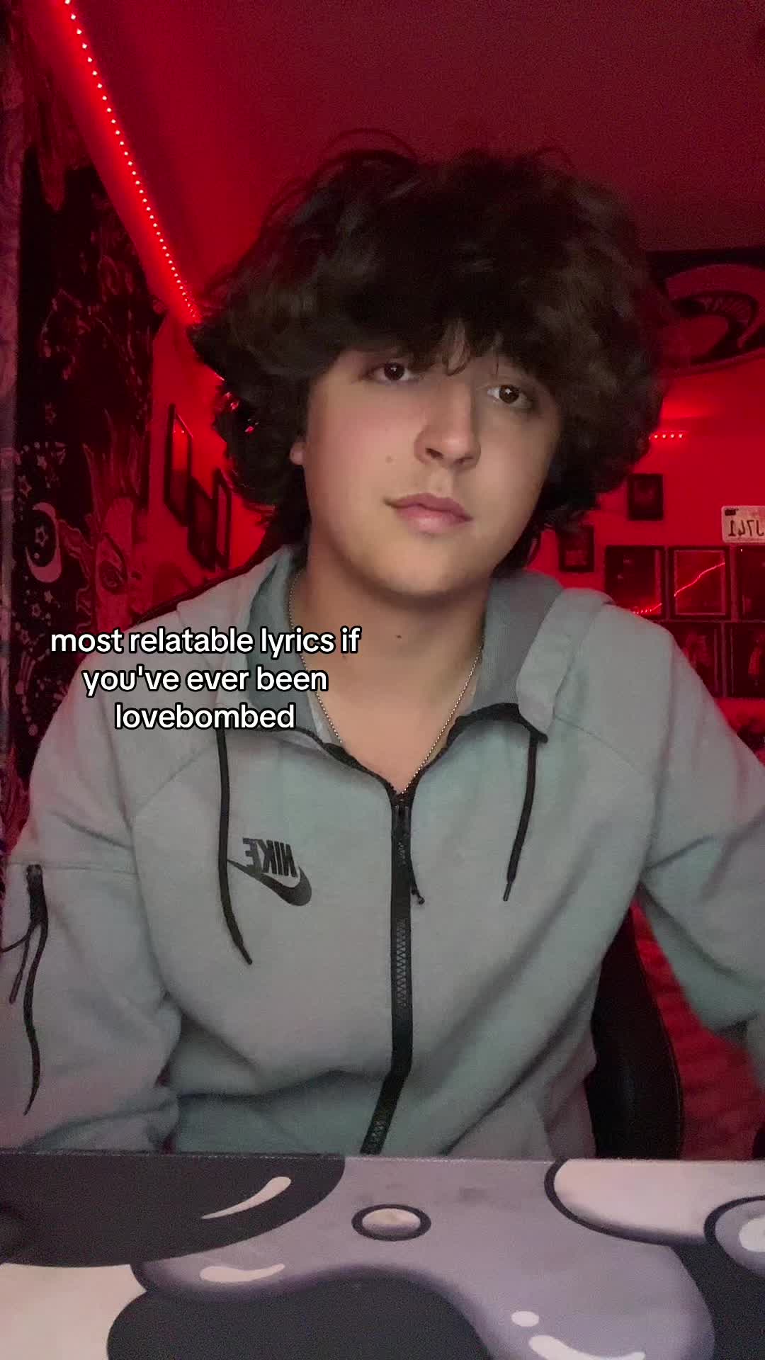 @T