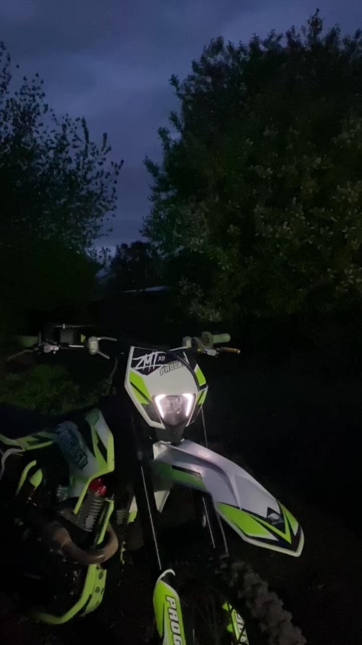 @Maks_moto