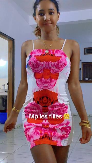 @Sidonie07🇲🇬🇭🇷