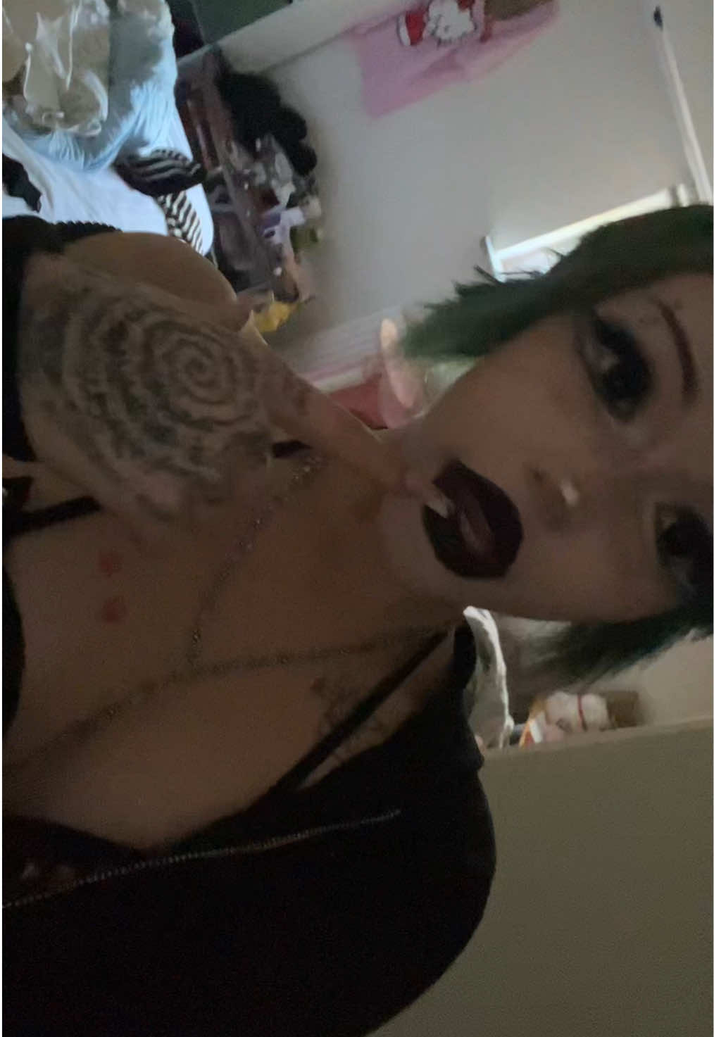 @luvrlana