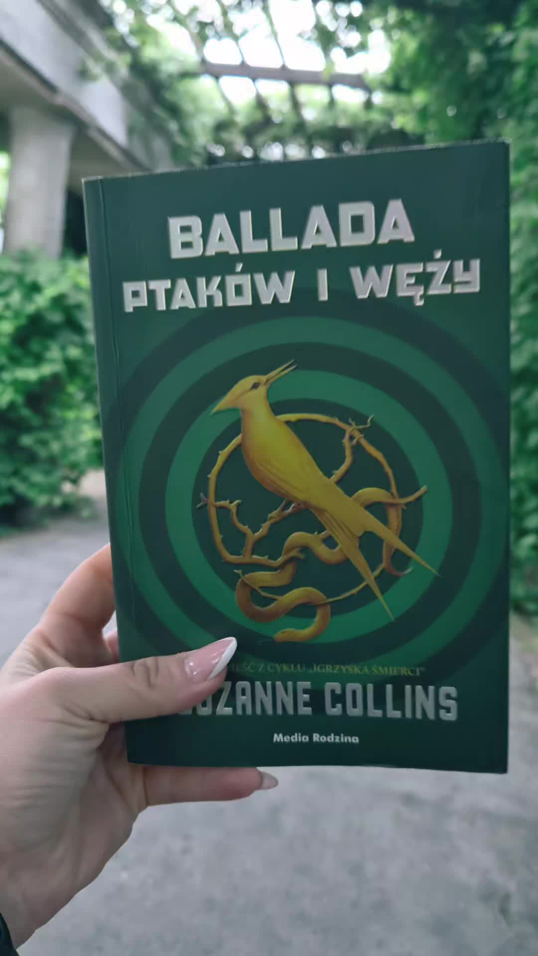 @Veronicabookish✨️✒️