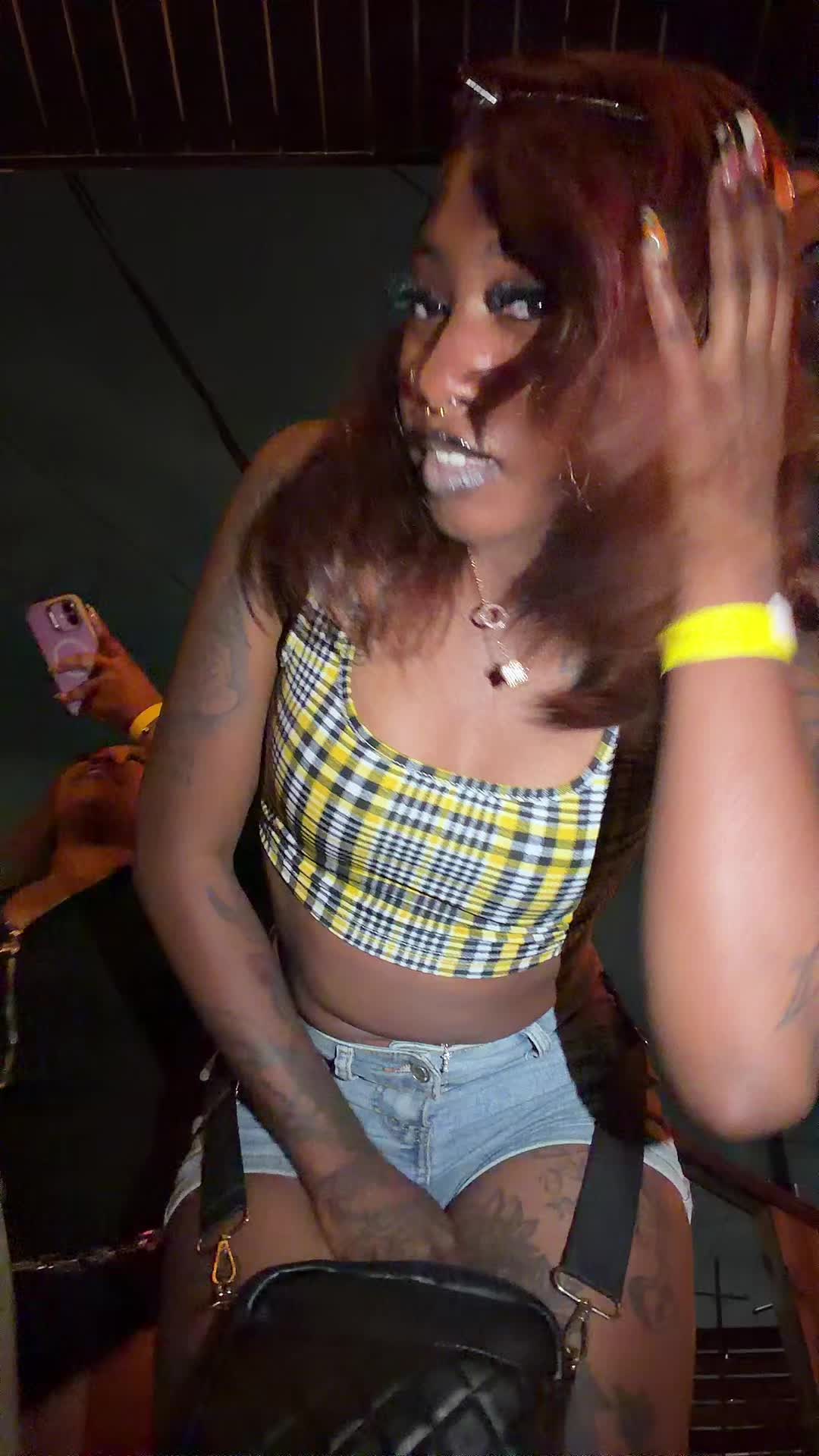 @missbratt.t