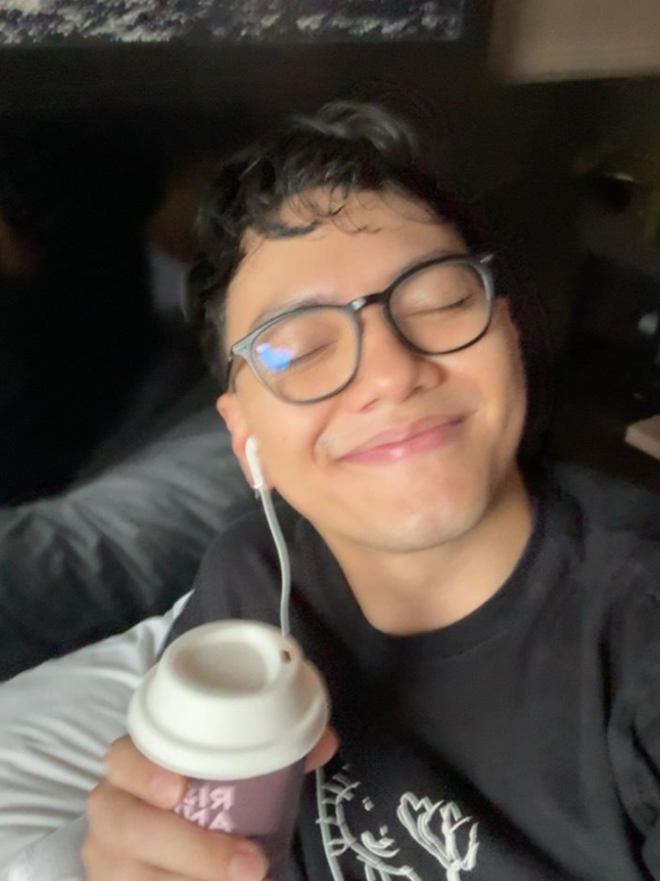 @momo