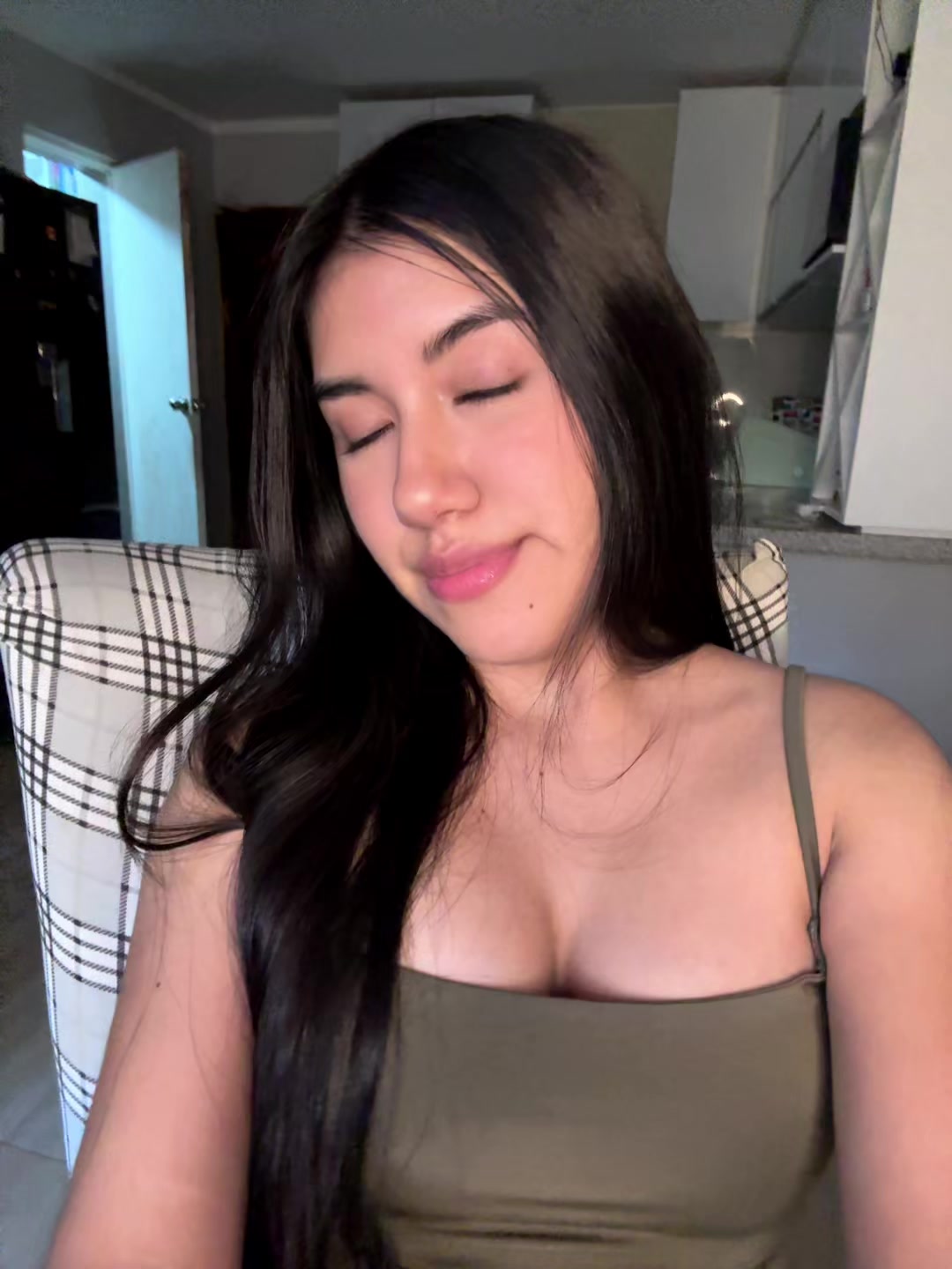 @Yohani._