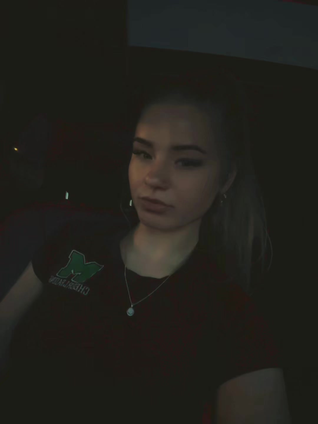 @TayTay😋