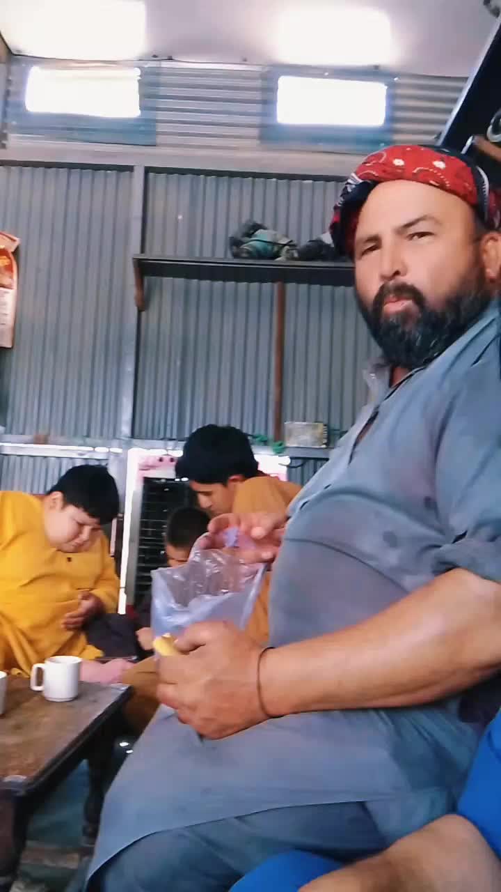 @Chota Khan Baba