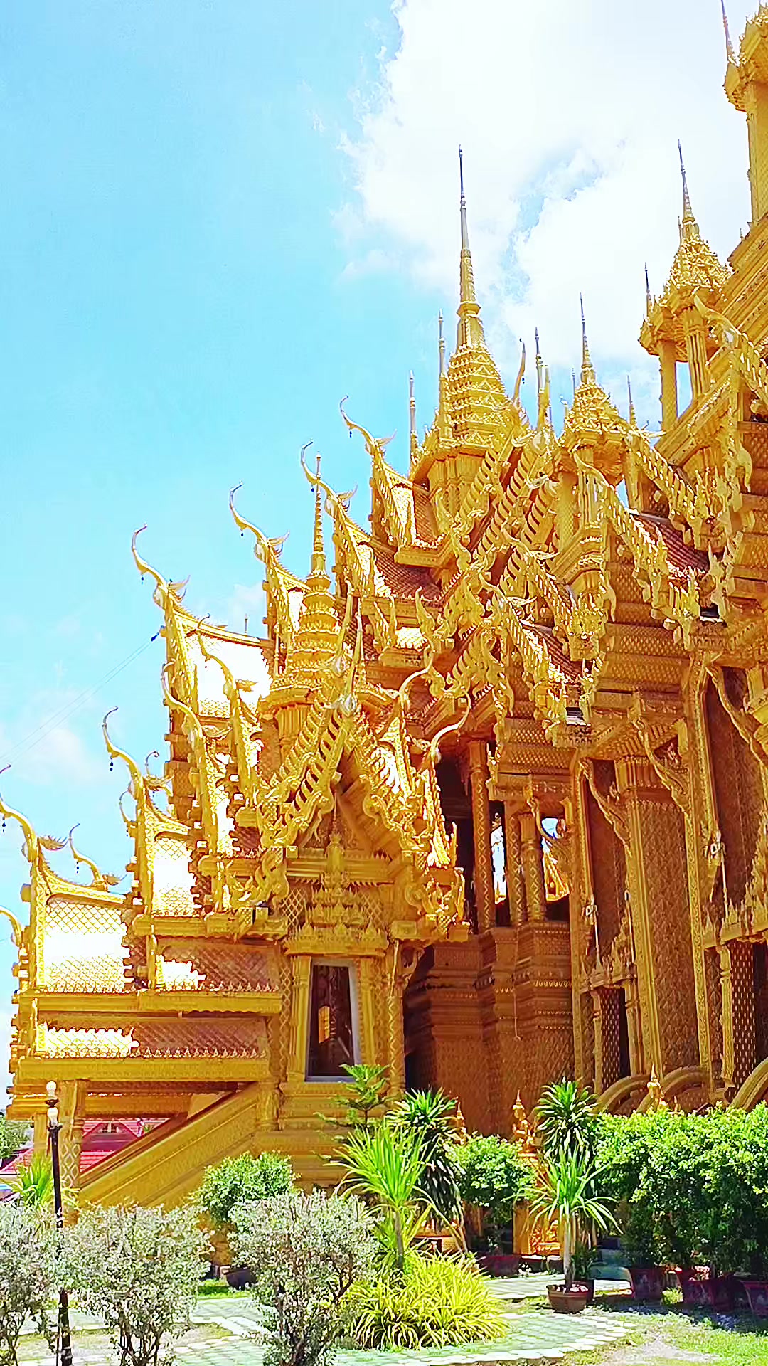 @นิ ณิชารินทร์