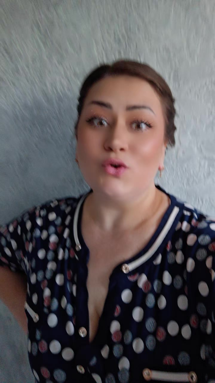 @Victorița