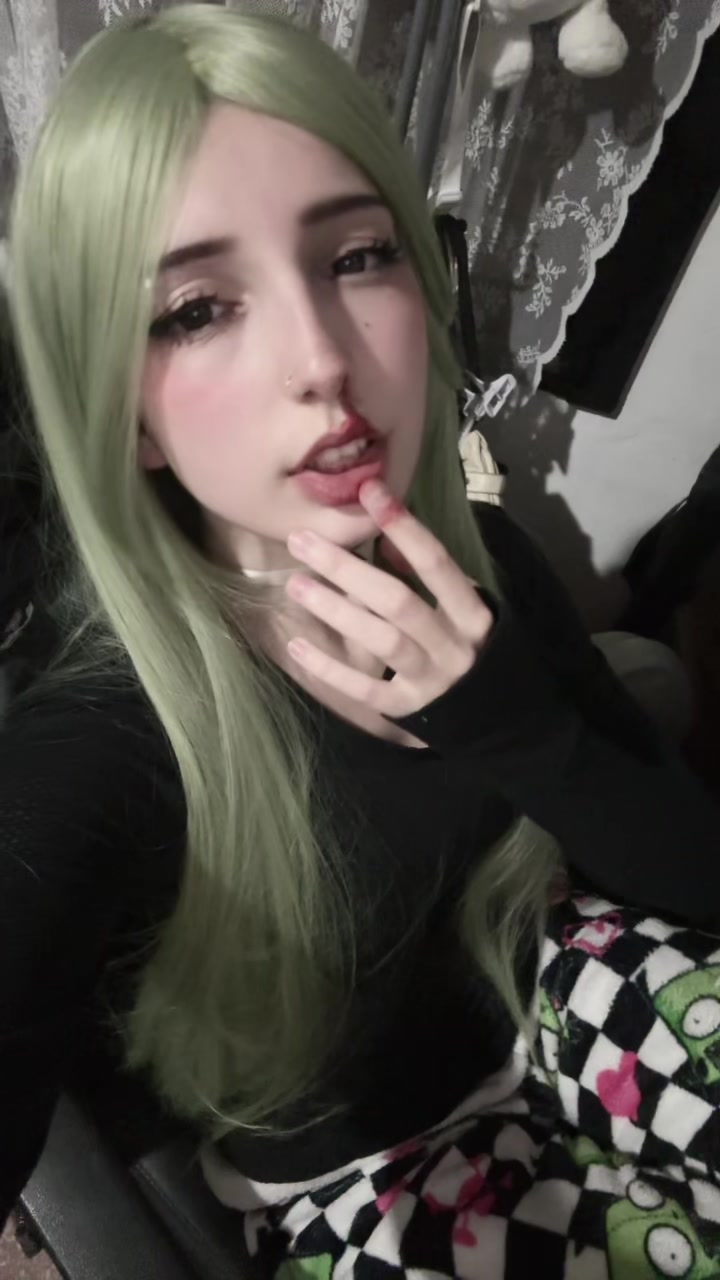 @╋━