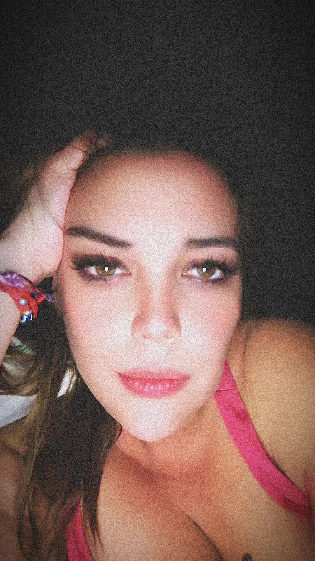 @Mary_Helen