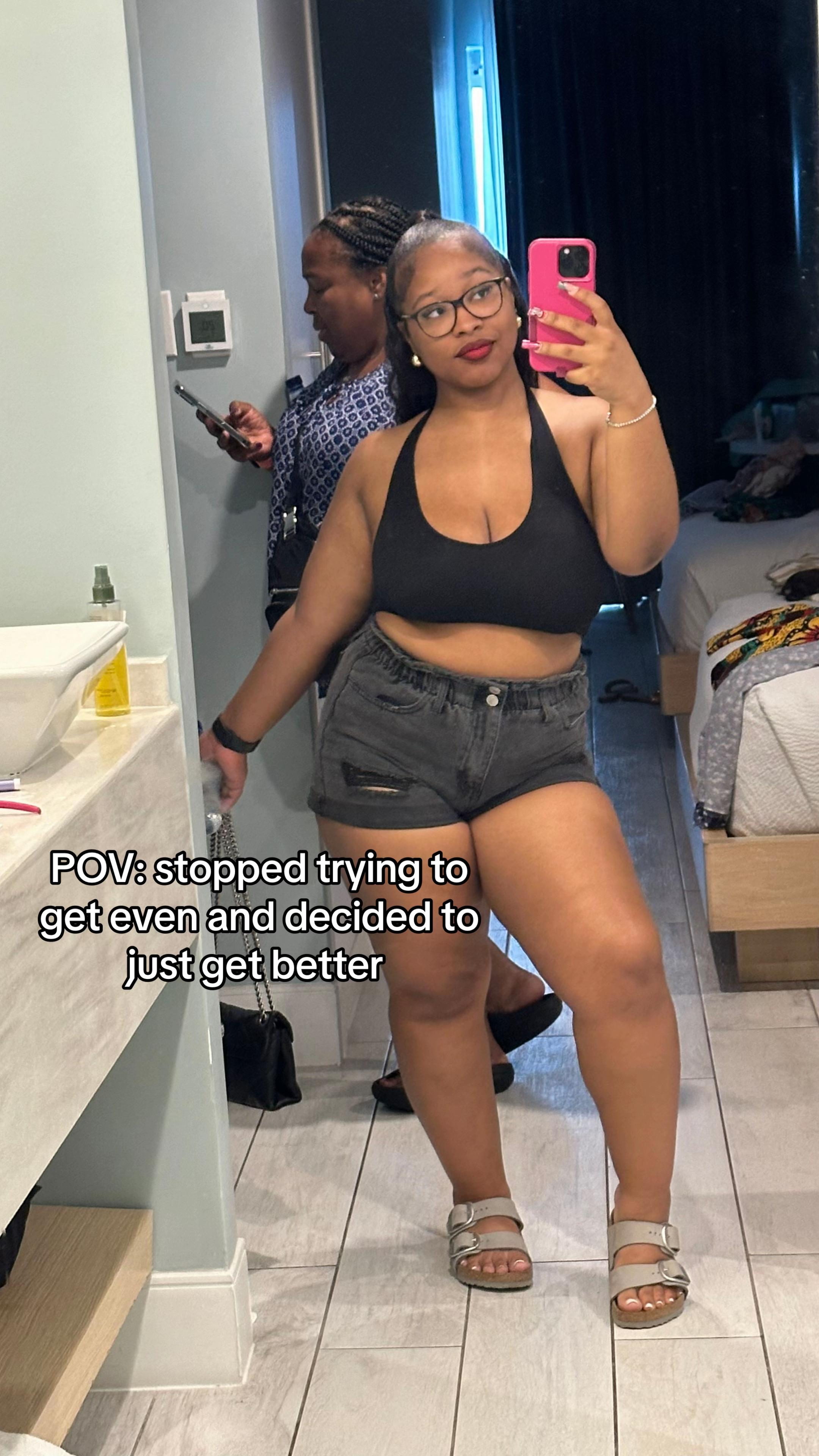 @meimariee